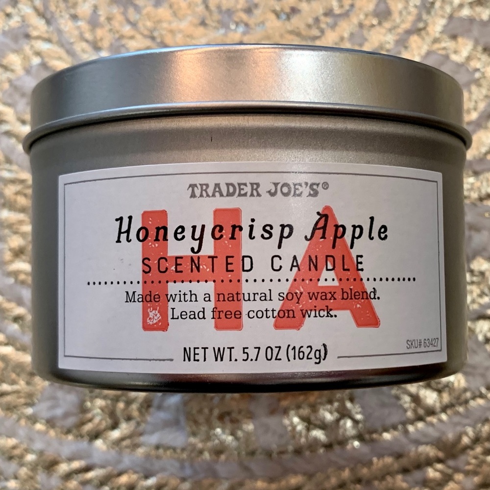 Honeycrisp Apple Candle